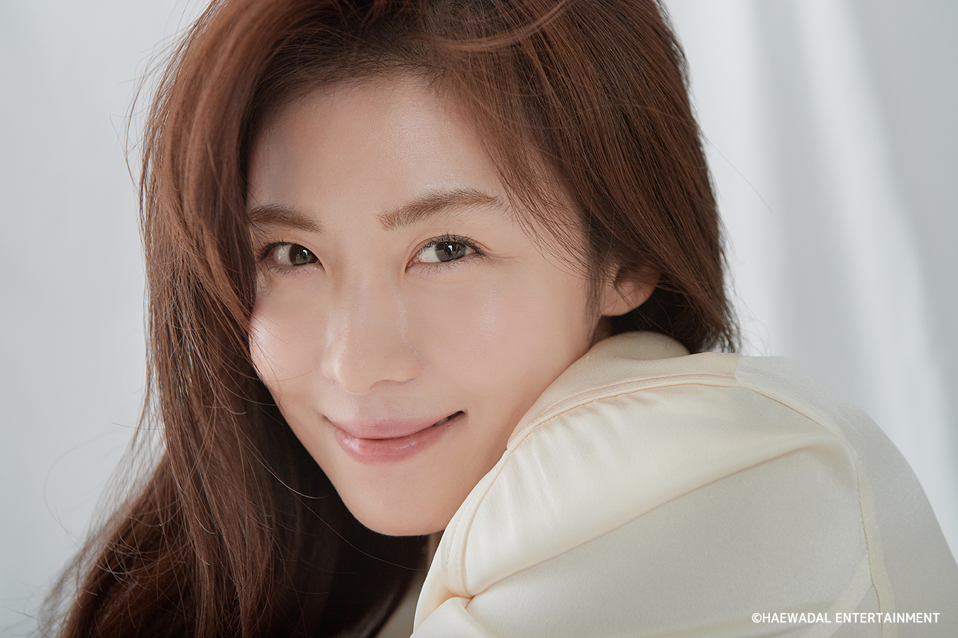 韓国の人気女優 ハ・ジウォン ファンミーティングサブタイトル決定！！